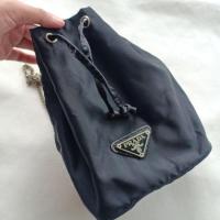 ราคา มือสอง ✌️ Prada nylon ทรงจีบ (16755696557)