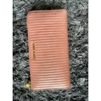 ราคา miu miu long wallet สีชมพู (26950466316)