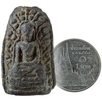 ราคา พระลือหน้ามงคล กรุวัดประตูลี้ จ.ลำพูน ของดีแห่งเมืองลำพูน เนื้อดินดิบสีเขียวหินครก (เป็นสีนิยม/หายากสุด) (6164691637)