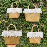 ราคา กระเป๋าสานกระจูดใบเล็ก แตกแต่งระบายลูกไม้ (20425581718)