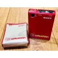 ราคา เครื่องรับวิทยุพกพา​ Sony Walkman SRF-30 สีแดง รุ่นตำนาน ยอดฮิต ของสะสมหายากมาก ไม่เชื่อลองหาดู สภาพดี ใช้งานปกติ (28942470592)