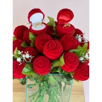 ราคา ดอกกุหลาบใส่แหวนกล่องใส่แหวนกล่องกำมะหยี่ใส่แหวนรูปดอกกุหลาบสีแดงพร้อมก้านและใบพร้อมส่ง1ชิ้นไซร้ s (13672848057)
