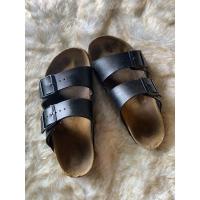 ราคา รองเท้า birkenstock ของแท้ 100% มือสอง (4171694417)
