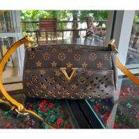 ราคา กระเป๋าสะพายข้างลายหลุยแถมหมวก (27102136058)