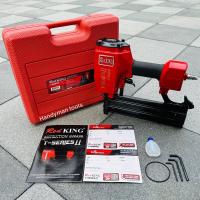 ราคา RED KING ปืนยิงตะปู ปืนยิงตะปูลม รุ่น ST64 ยิงได้ทั้งคอนกรีต เหล็กกล่อง ไม้ ระแนง ใช้กับลูกเบอร์ ST18-64 มีระบบเซฟตี้ (24521070275)