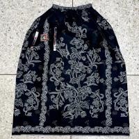 ราคา ผ้าถุงอาบน้ำ /กระโปรงเอวยางยืด ผ้าถุงปาเต๊ะ *หน้ากว้าง 2หลา* ลายดอกขาว-ดำ ผ้าคอตตอน 100% มีแบบสั้น-ยาว (27212294214)