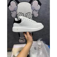 ราคา L9 รุ่น/ชุดอุปกรณ์เสริม/Source Pack Latex Insole/Distinguish Market รุ่น/หนังลูกวัว/Alexander McQueen สีขาวสีดําหนังหาง Low-Top เพิ่มความสูงรองเท้าผ้าใบแฟชั่นลําลอง QA3K (55450673905)