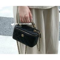 ราคา ชาแนล กล่องกระเป๋าเครื่องสําอาง225ส โกโก้crush จับกล่องเครื่องสําอางกระเป๋ากล่องยาวเพชรข้อมือหนังคาเวียร์หนังวัวมือกระเป๋าสีดําทองคู่รุ่นกระเป๋าสะพายความจุขนาดใหญ่กล่องเครื่องสําอางห (54503333634)