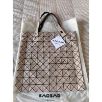 ราคา BaoBao Issey. miyake Beige gloss 10x10 (21670130698)