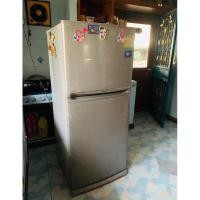 ราคา Mitsubishi ตู้เย็นแบบ 2 ประตู มีของแถมให้ สินค้าดีมีคุณภาพ ความจุ 10.5 คิว 298L สีเงิน รุ่น mr-f33g-sl สินค้าใช้เองค่ะ (23540233823)