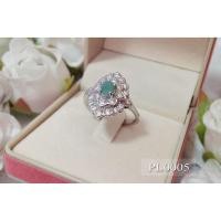 ราคา แหวนเงินแท้92.5% แหวนพลอยมรกต-เขียวอ่อนๆ ธรรมชาติแท้ ประดับเพชร cz ด้านข้าง งานจริงสวยมากๆ ค่ะ (เรือนเงินแท้) (7951821158)