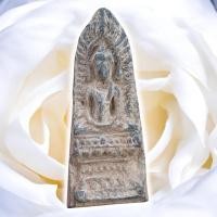 ราคา พระซุ้มนครโกษา กรุวัดพระศรีฯ ลพบุรี เนื้อชินเงิน (27685050859)