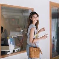 ราคา ,,**พร้อมส่ง ของแท้** Mcm Reversible Liz Shopper mini พร้อมใบเล็ก ถอดได้️ djd (27976186451)