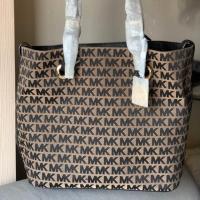 ราคา พร้อมส่งแท้ Michael Kors Grab bag Large (7022364179)