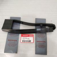 ราคา ยางรองโซ่ Honda CBR150R สวิงอาร์ม LED - CB 150R - CBR 150R เก่า ORIGINAL (57402103875)