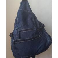ราคา กระเป๋าเป้ผ้ายีนส์เดนิม GAP ใบใหญ่ สะพายเฉียง ขนาด 17 × 18 นิ้ว (25261807614)