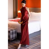 ราคา ชุดราตรียาวสีไวน์แดงสำหรับเจ้าสาว ดีไซน์กระชับตัวและสง่า (42476906516)