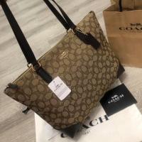 ราคา ของใหม่ มือ1 Coach แท้ ทรงช้อปปิ้งเบาสบาย สวยมากๆ สีน้ำตาลสวยคลาสสิค (3300982293)