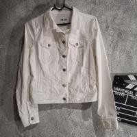 ราคา ผ้ามือสอง เสื้อแจ็คเก็ตยีนส์สีขาว OLD NAVY (19122821668)