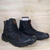 ราคา รองเท้ามือสอง PALLADIUM 41/26 cm. (27104657845)