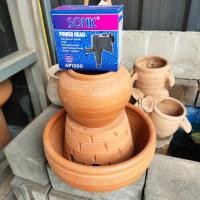 ราคา ชุดโอ่งน้ำล้น ได้ 4 ชิ้น โอ่ง+ฐาน+อ่าง10"+ปั๊มน้ำ ตกแต่งสวน บ้าน พร้อมส่ง (23543894565)