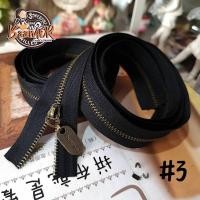 ราคา #3 ซิป + หัวซิป Handmade ฟันทองเหลืองรมดำ (มีให้เลือกหลายขนาด) ซิปตัด ซิปควิลท์ ซิปฟันเหล็ก เบอร์ 3 สีดำ (6832938630)