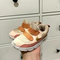 ราคา (มือสอง) Nike Air Max วัดใน 13.5 ซม. (24878385104)