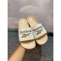 ราคา 70%!!! REEBOK รองเท้าแตะ unisex (40555812716)