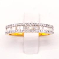 ราคา Happy Jewelry แหวนแถวเพชรบาเก็ด ประกบด้วยแถวเม็ดกลม แหวนทองเพชรแท้ ทองแท้ 37.5% BG408 (26823615734)