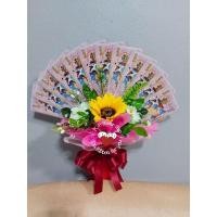 ราคา ช่อพัดใส่ธนบัตรได้ 12 ใบ ช่อธนบัตร ช่อธนบัตรดอกทานตะวันเล็ก ช่อดอกไม้ใส่เงิน ช่อเปล่าใส่ธนบัตร ของขวัญปัจฉิม พัดเงิน (13956868404)
