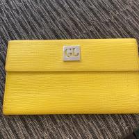 ราคา Guy Laroche กระเป๋าสตางค์ แบรนด์แท้ % สินค้ามือสอง (6517494305)