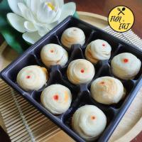 ราคา ขนมเปี๊ยะกุหลาบไส้ถั่วไข่เค็มอบควันเทียน 1 แพ็ค 9 ชิ้น (19602523186)