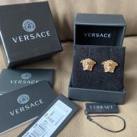 ราคา New Versace Earring Size 2 cm. (10720413516)