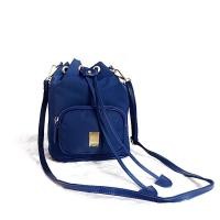 ราคา [กระเป๋ามือสอง] ST.SCOTT ของแท้! cross body+2สาย ผ้าร่ม 7.5นิ้ว สีน้ำเงิน กระเป๋าสภาพดี กระเป๋าสะพายข้าง กระเป๋าถือ (13922582213)