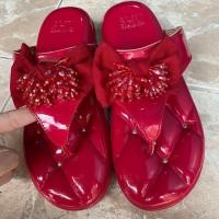 ราคา รองเท้าชูเบอรี่มือ2 SHU (3841857231)