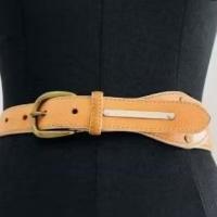 ราคา LEVI'Sเขํมขัดหนังสภาะสวยมากสินค้ามือสองไม่มีตำหนิหนักอะไรยาวทั้งเส้น41นิ้วกว้างสุุด1.7นิ้ว (26012745891)