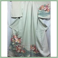 ราคา ⛩เสื้อคุมกิโมโนจากญี่ปุ่น ชิ้นนี้แกะออกจากแพคกระดาษนะ ผ้าโพลีเอสเตอร์พิมพ์ลายปักดิ้นทองตามรูป ซับในซาตินขาวสะอาดทั้งชิ้น (1252333011)