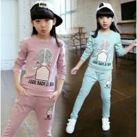 ราคา พร้อมส่งจ้า ชุดกันหนาวสาวน้อย เสื้อแขนยาว ลายสาวน้อย มาพร้อมกางเกงขายาว เข้าชุด น่ารักมากคร้า (11461330135)