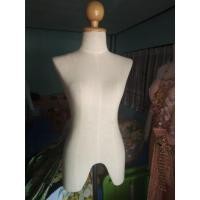 ราคา ขายหุ่นโชว์ ผ้าดิบ มือสอง(สภาพดีมาก) (2288291034)