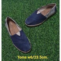 ราคา Toms แท้ มือสอง 23.5cm. (21870590319)