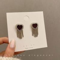 ราคา (ก้านเงินแท้ S925) ต่างหูหัวใจ สายโซ่ งานน่ารัก ,ต่างหูก้านเงินแท้, ต่างหูน่ารัก, ต่างหูเกาหลี (4145674953)
