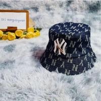 ราคา ส่งต่อหมวกบักเก็ตแฟชั่นลายNYสวยๆ หมวกกันแดดใส่เที่ยวถ่ายรูป เสื้อผ้ามือสอง งานป้าย 2hands มือ2 หมวกปีก ซัมเมอร์ ชุดสวย (16598255666)