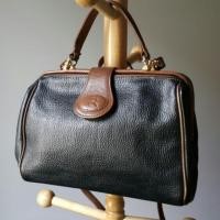 ราคา กระเป๋าหนังแท้ แบรนด์ญี่ปุ่น Rudolph Valentino สินค้าญี่ปุ่นมือสอง (242635354)