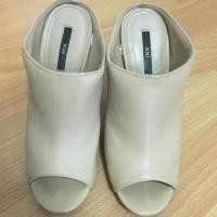 ราคา ส้นสูงยี่ห้อ forever21 ของแท้ size35.5-36 ใส่น้อยมาก ส่งฟรี ลทบ. (633098706)