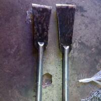 ราคา เสียมแทงปาล์ม เหล็กแหนบอย่างดี หน้ากว้าง4.5นิ้ว ยาว 1.50เมตร เหล็กแหนบแท้ (6634224859)