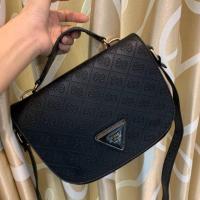 ราคา กระเป๋าสะพาย GUESS LOGO EMBOSSED CROSSBODY BAG (2345523229)