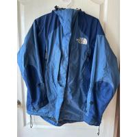 ราคา เสื้อกันหนาว the north face แท้!! มือสอง Tnf grotex อก 42 ยาว 26 ไม่มีตำหนิ (24941150102)