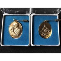 ราคา แบ่งปัน | เหรียญในหลวงทรงกล้อง พร้อมตลับ (562241689)