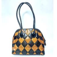 ราคา VINTAGE กระเป๋าหนังLizard แท้ งานหนังต่อ 2 tone หนังตะกวดแท้ กระเป๋ามือสองสะพายข้าง (29760177925)