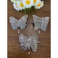 ราคา [เจ๊ปุ้ยเครื่องเงิน]กิ๊บติดผมเงินแท้ 92.5%งานจากช่างฝีมือคุณภาพของจังหวัดน่าน (21085015851)